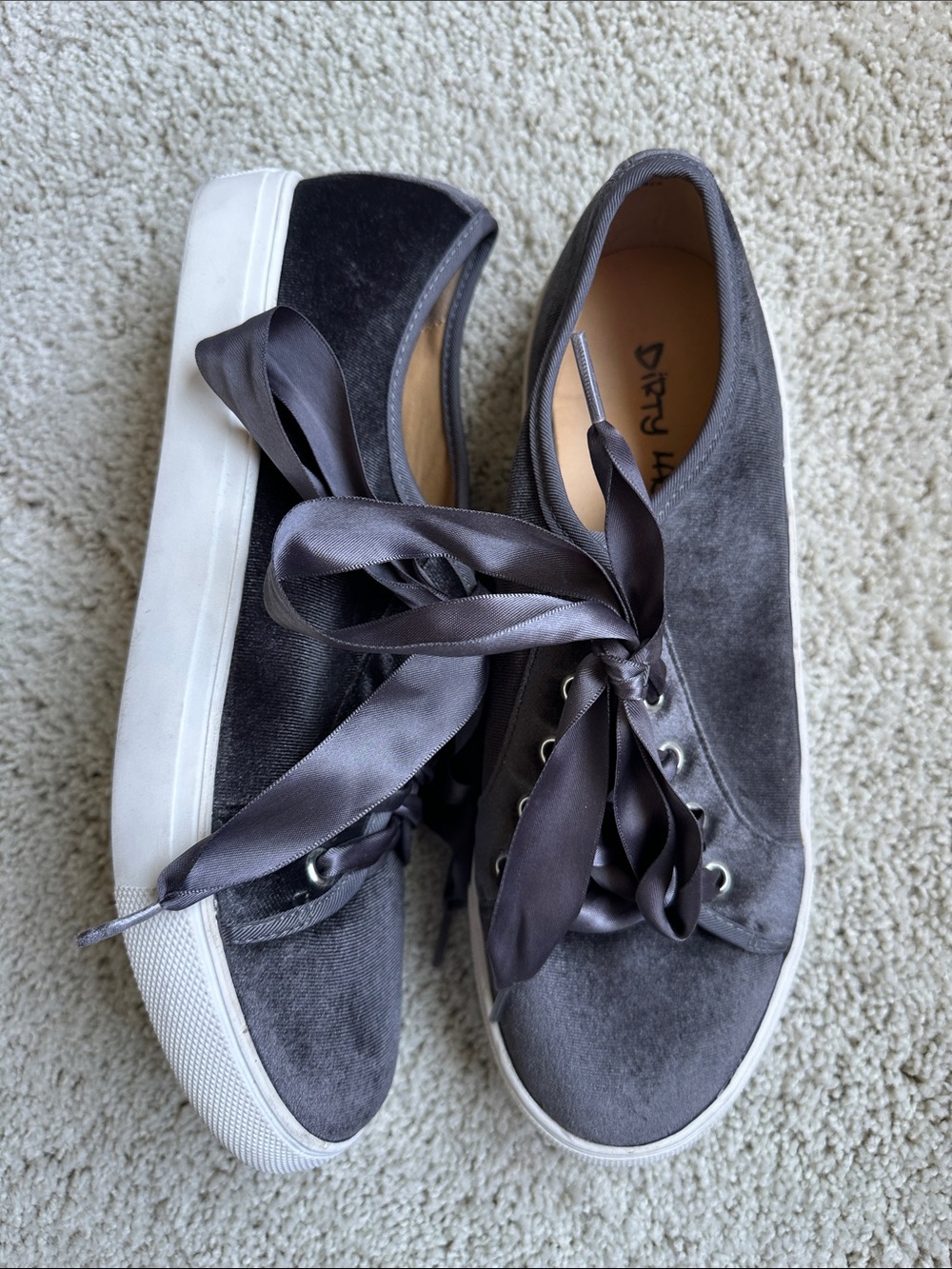Dirty Laundry Charcoal Grey Velvet Ribbon Lace Sneakers Womens 9.5 / 40.5